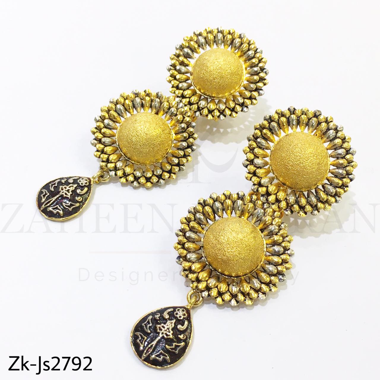 Textured floral mala set