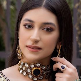 Meena seesh choker set
