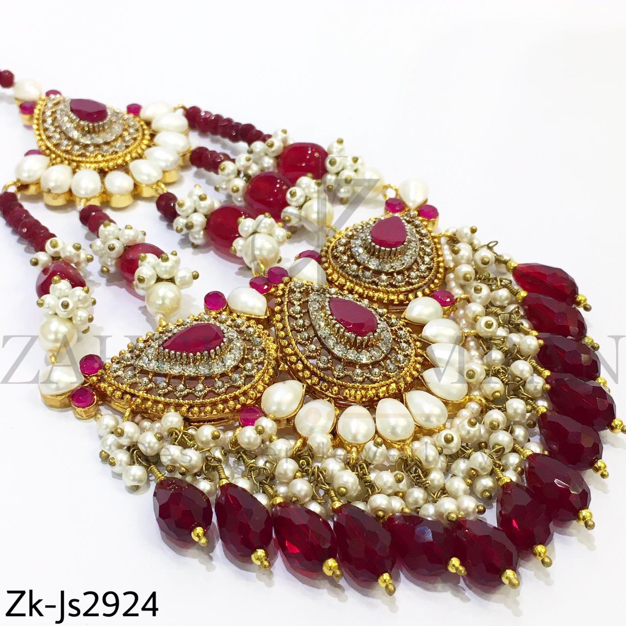 Ruby pearls set