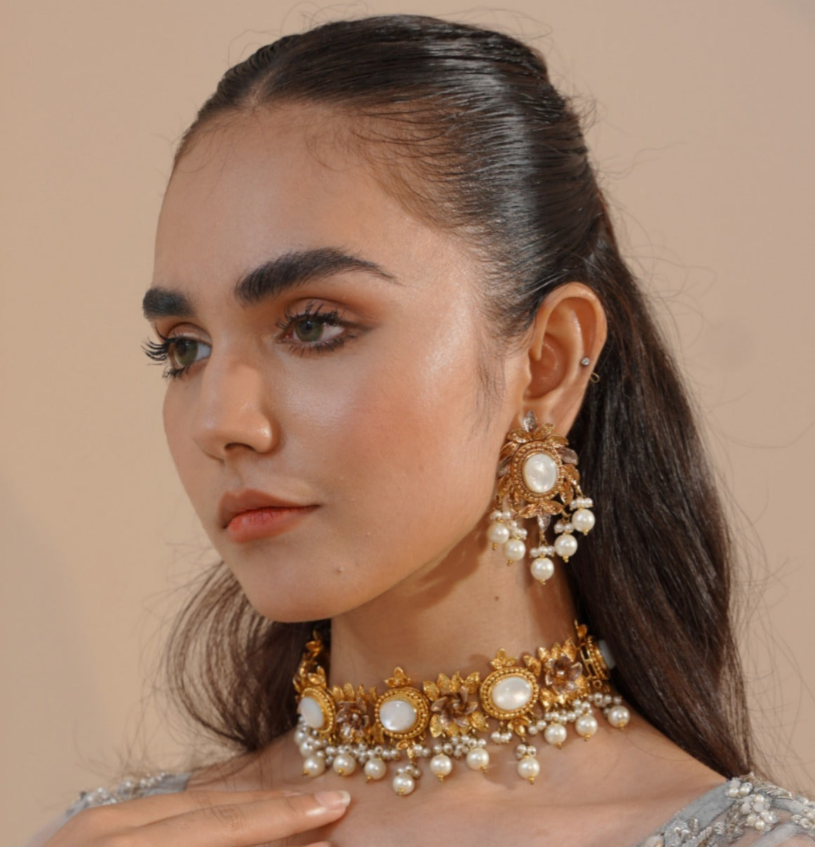 Green Sleek Choker Set