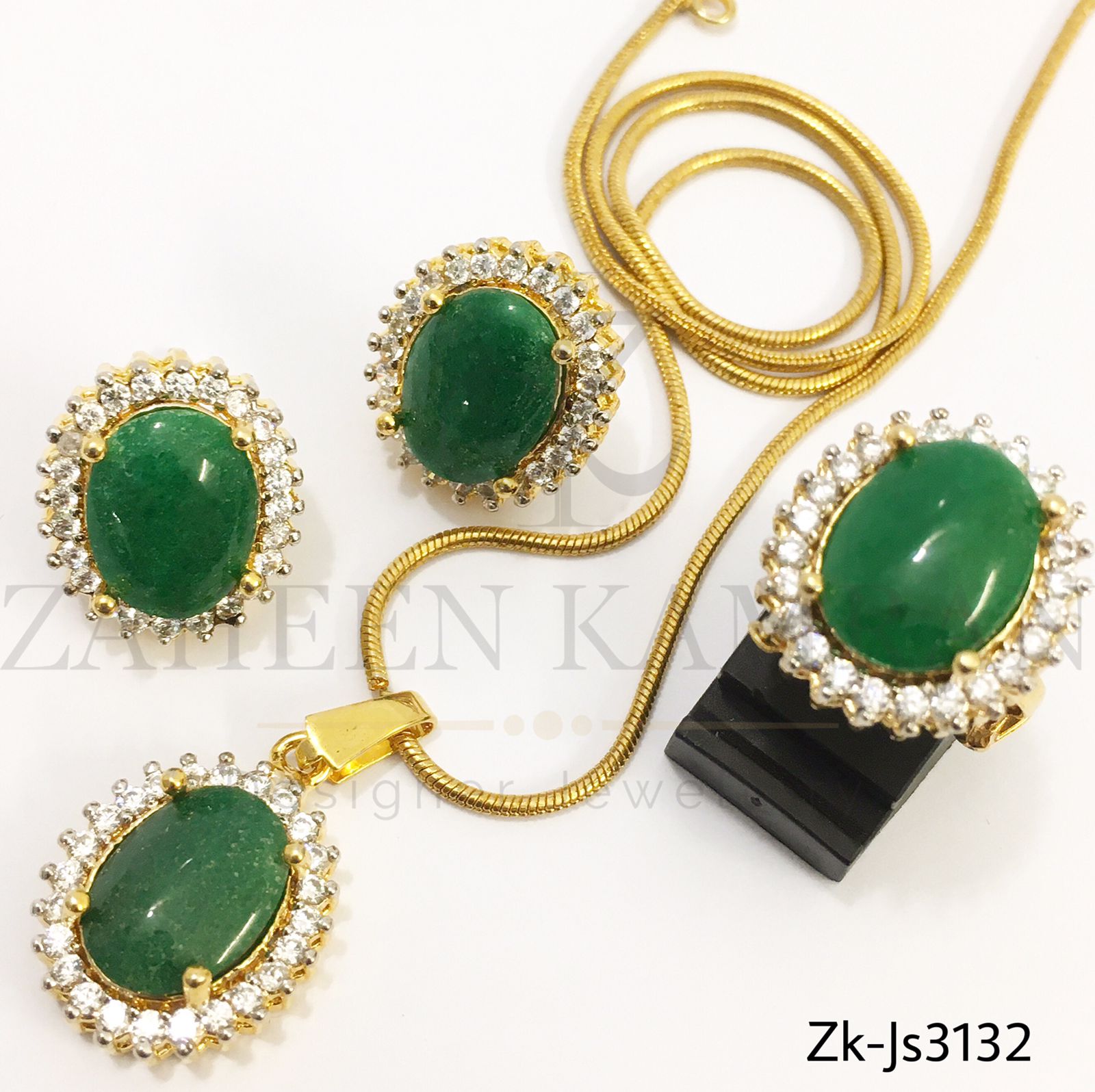 Jade Pendant Set