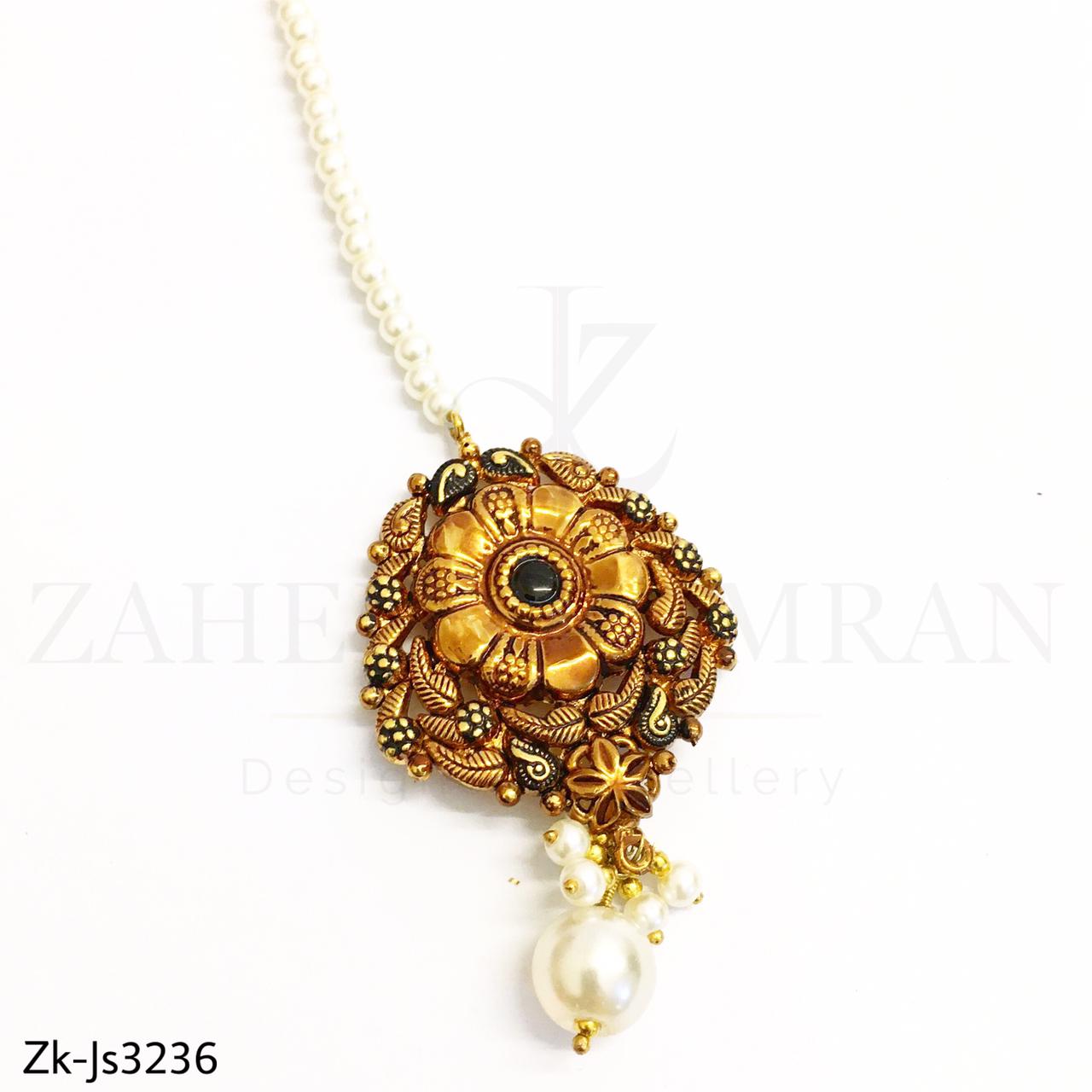 Golden Antique Set