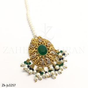 Madrasi Emerald Set