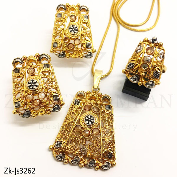 Antique Pendant Set