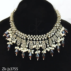 Stunning zircons set