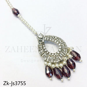 Stunning zircons set