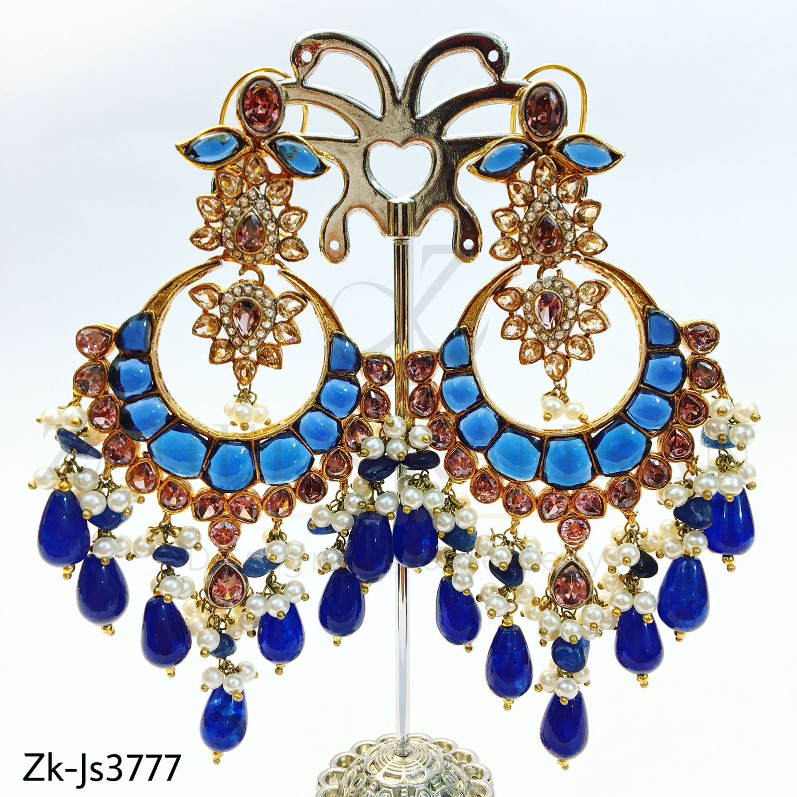 Sapphire bridal necklace set