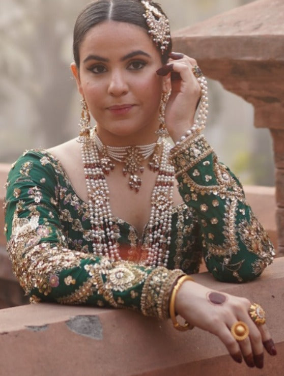 Majestic bridal set.
