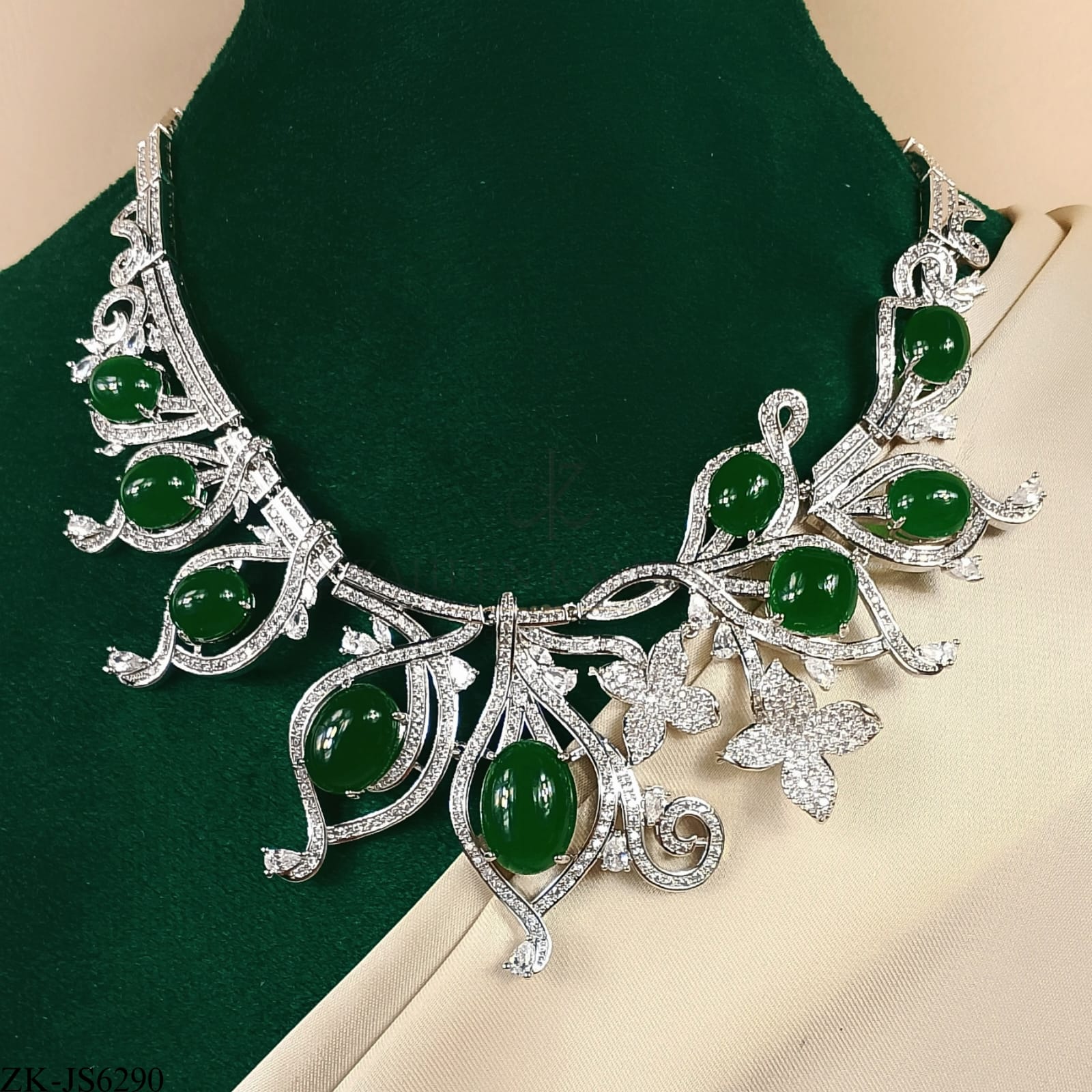 EMERALD FLORENCE SET