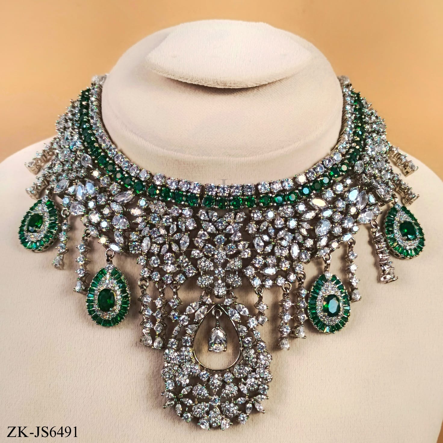 FLORENCE EMERALD SET