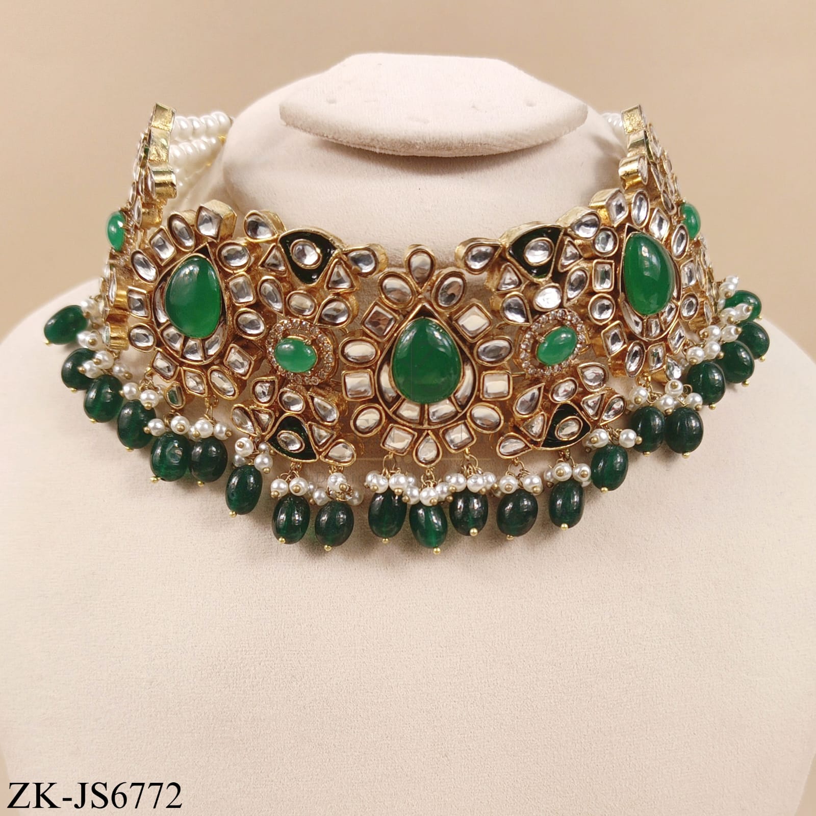 MEENAKARI EMERALD SET