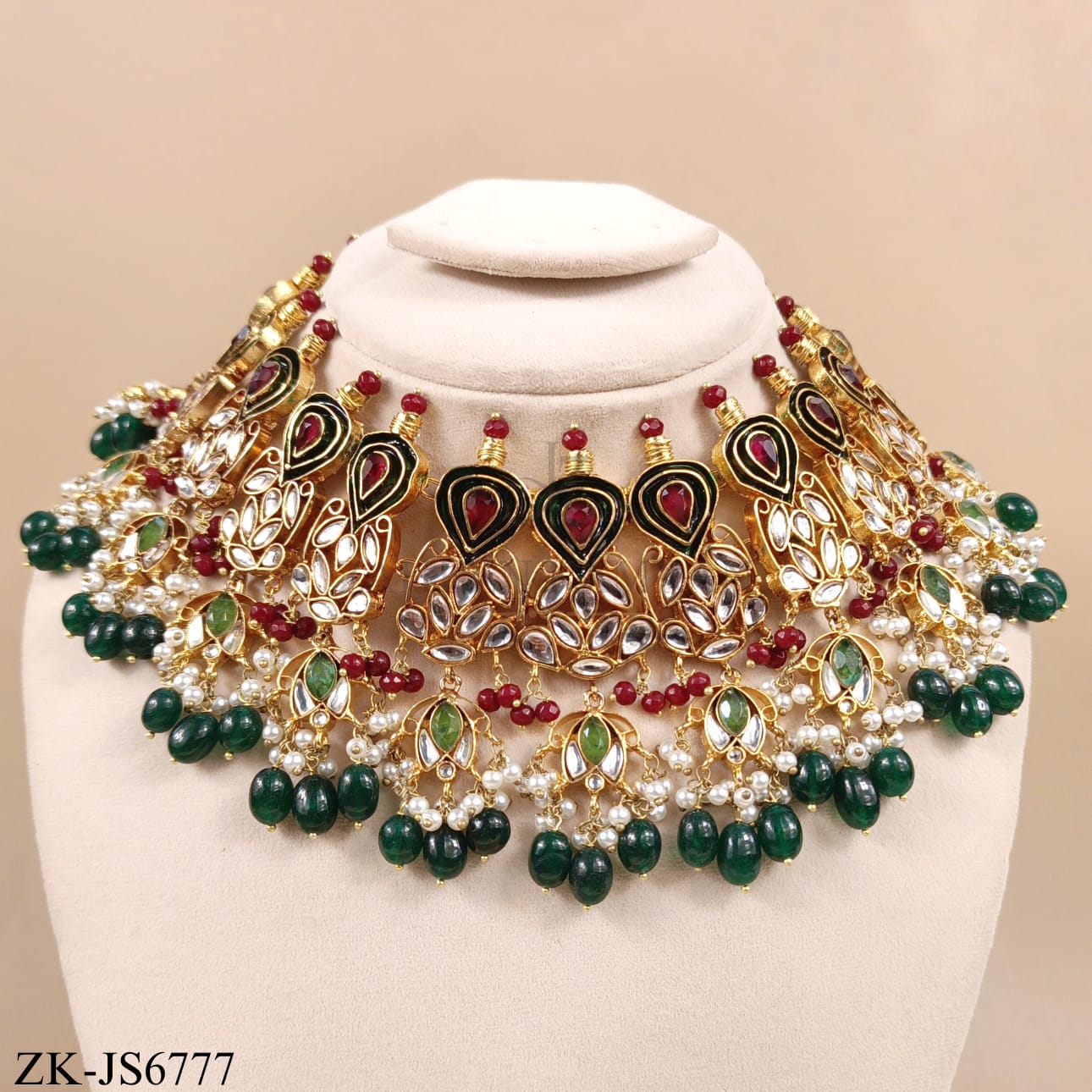 MEENAKARI EMERALD SET