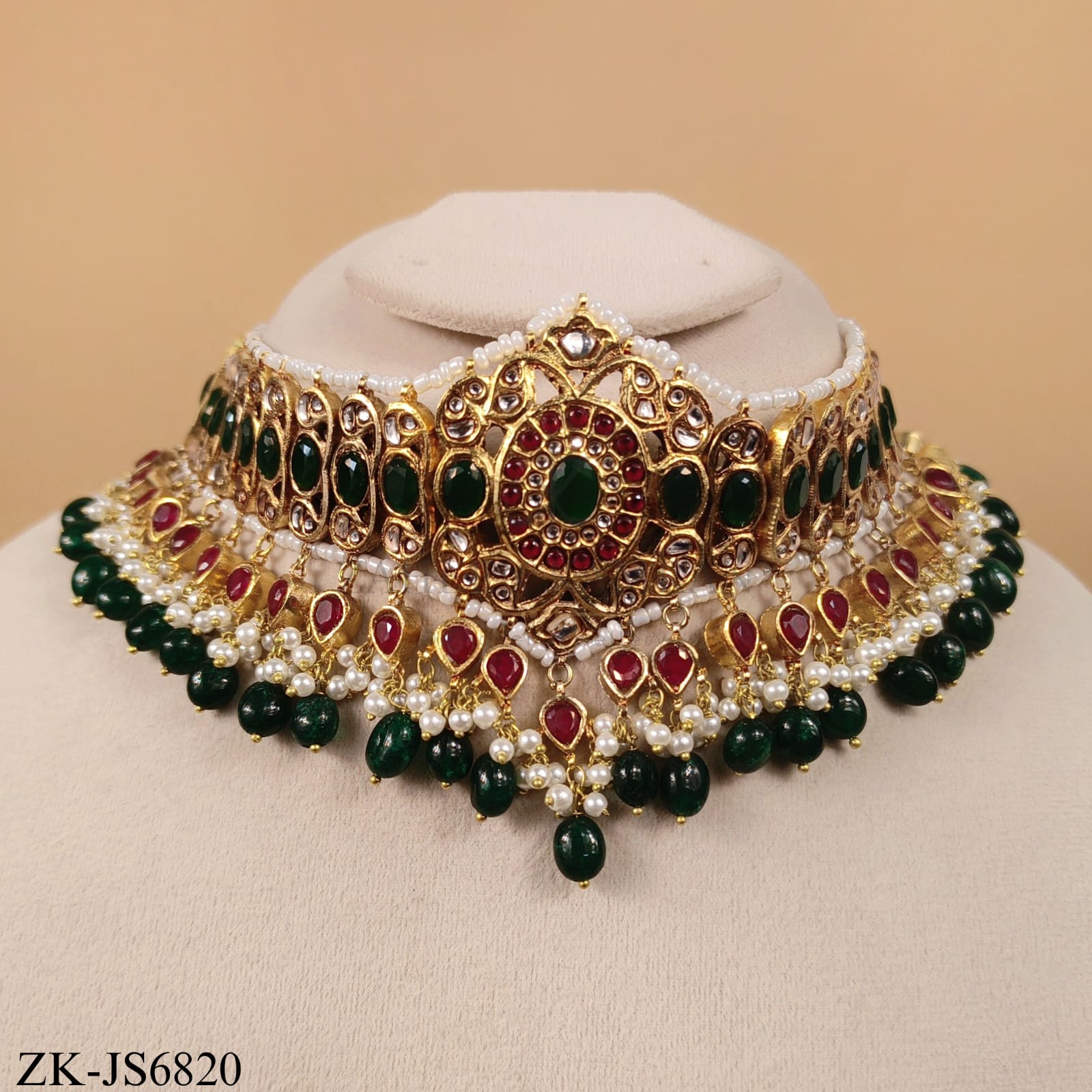 ROYAL EMERALD AND RUBY CHOKER SET WITH PEARLS ACCENTS