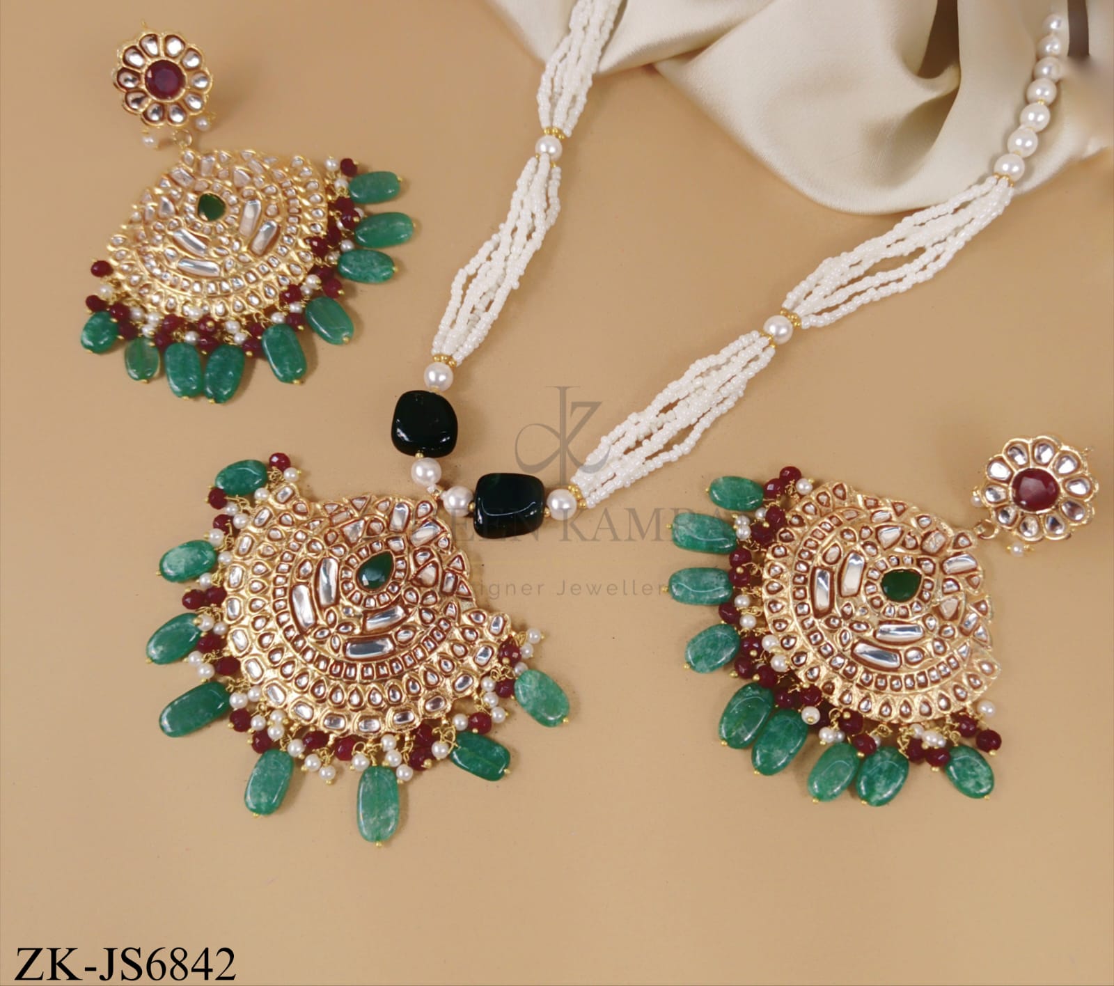 GOLDEN EMERALD REGAL KUNDAN MALA SET