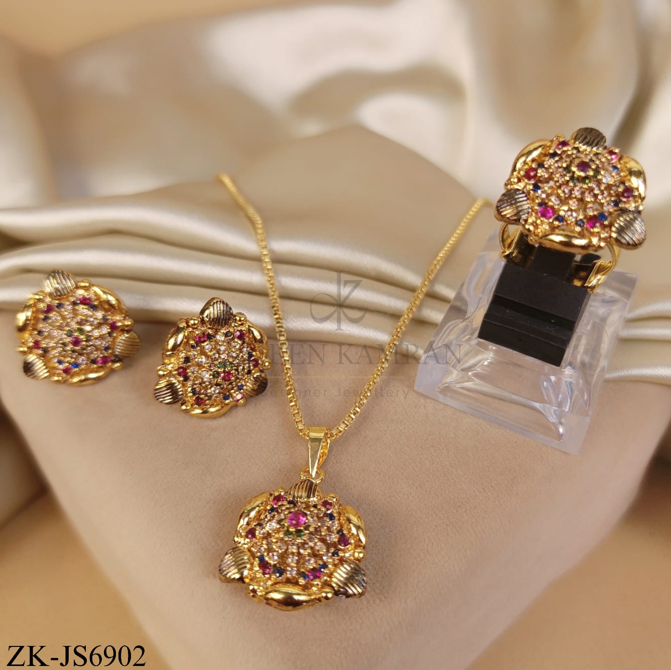 FESTIVE MULTI GEM SET