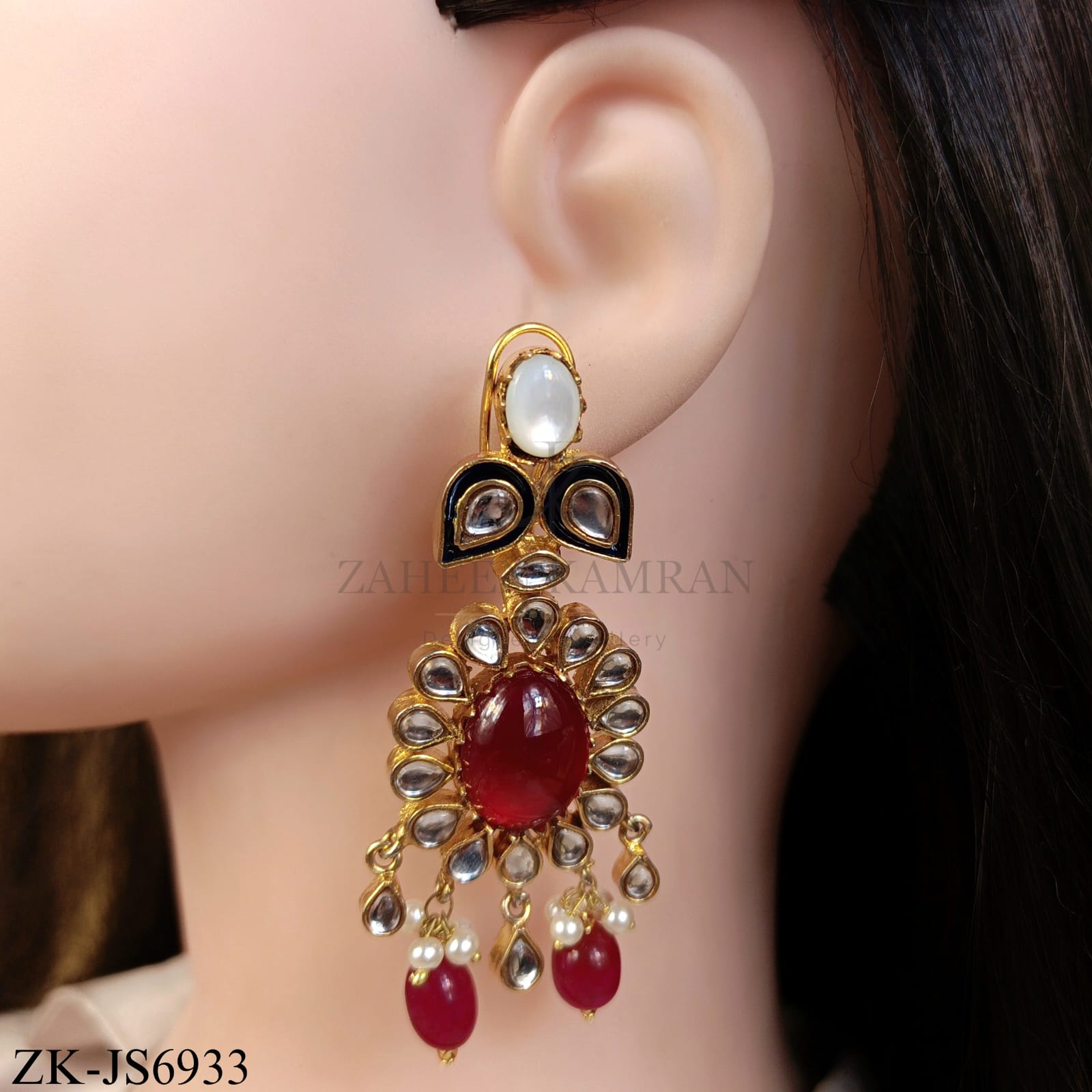 BLACK EDGE KUNDAN BLOOM WITH RUBY DROP SET