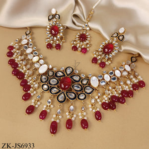 BLACK EDGE KUNDAN BLOOM WITH RUBY DROP SET