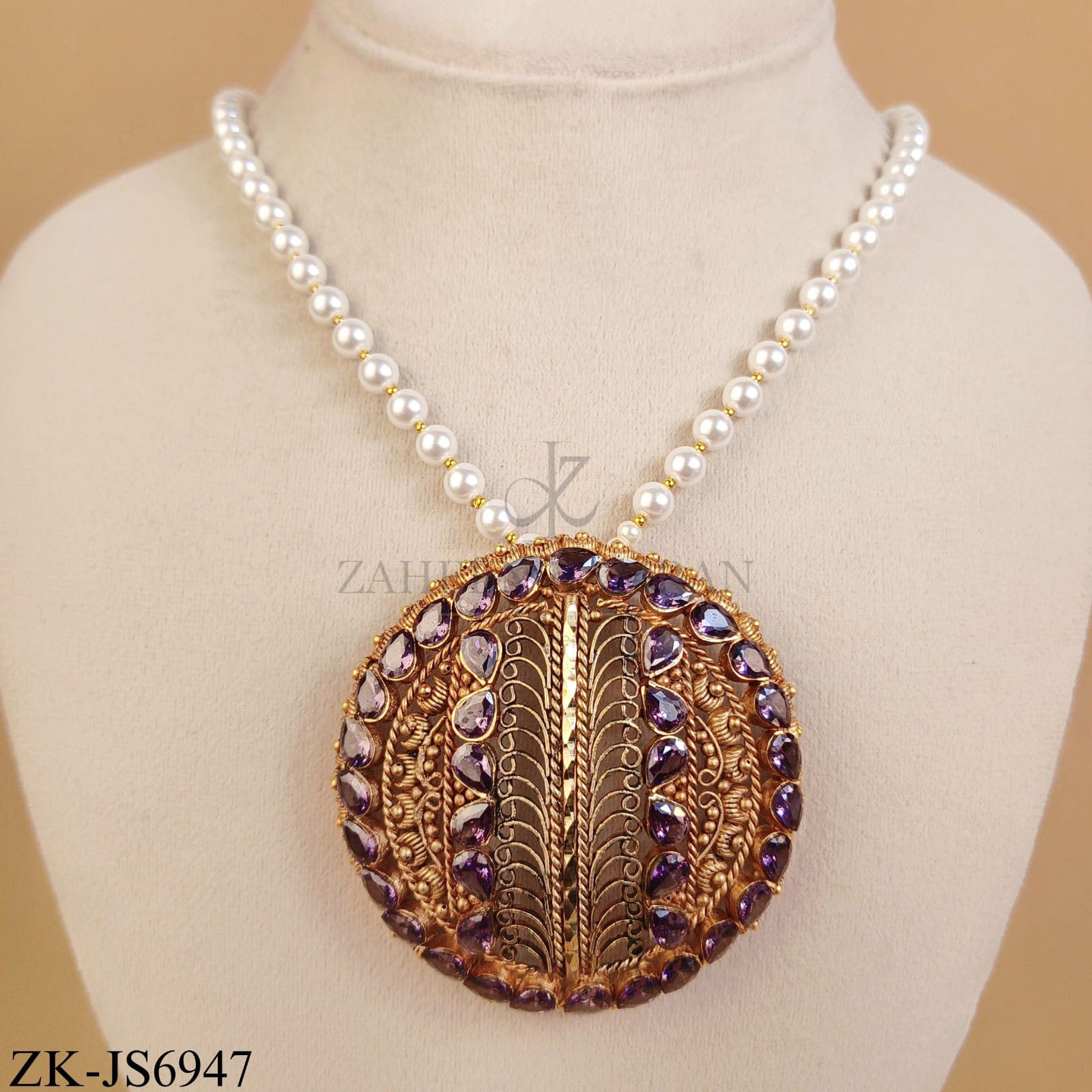 GOLD TONE AMETHYST ROUND FILIGREE SET