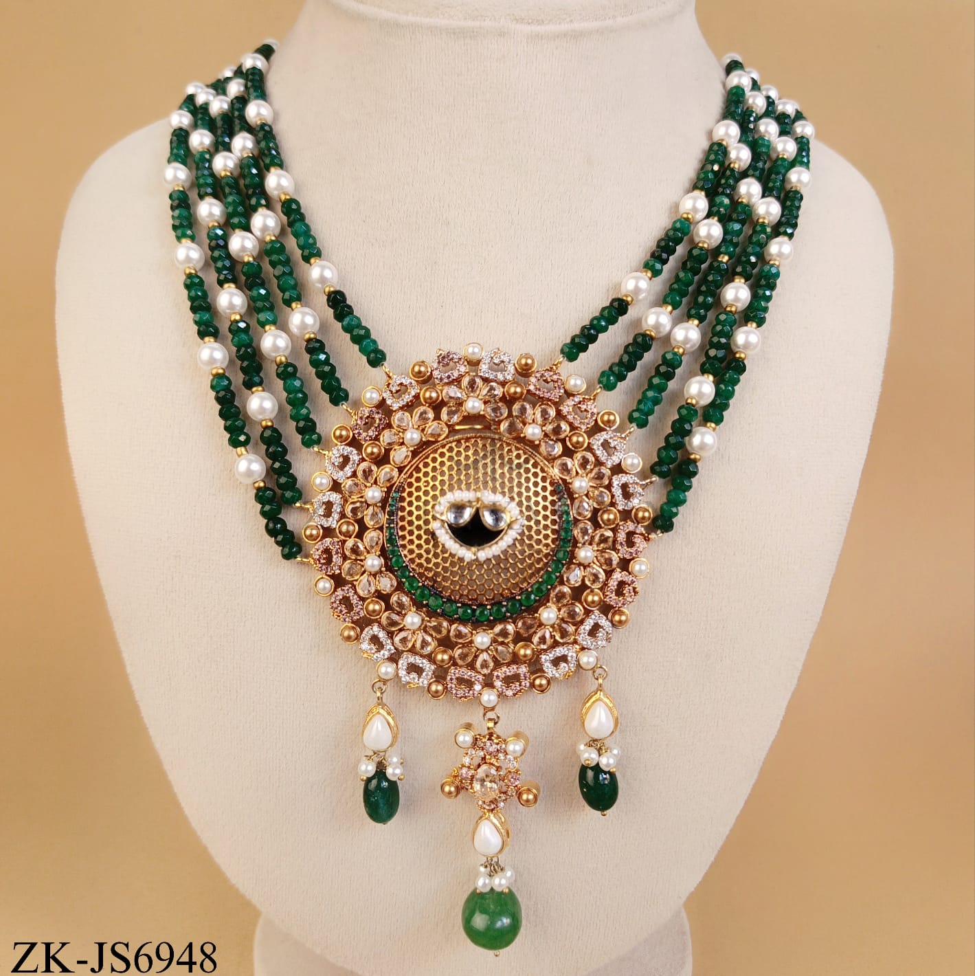 ROYAL GOLD TONE  EMERALD PENDANT SET