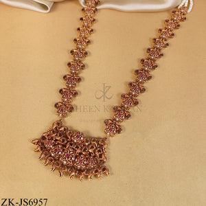REGAL RUBY ANTIQUE BRIDAL SET