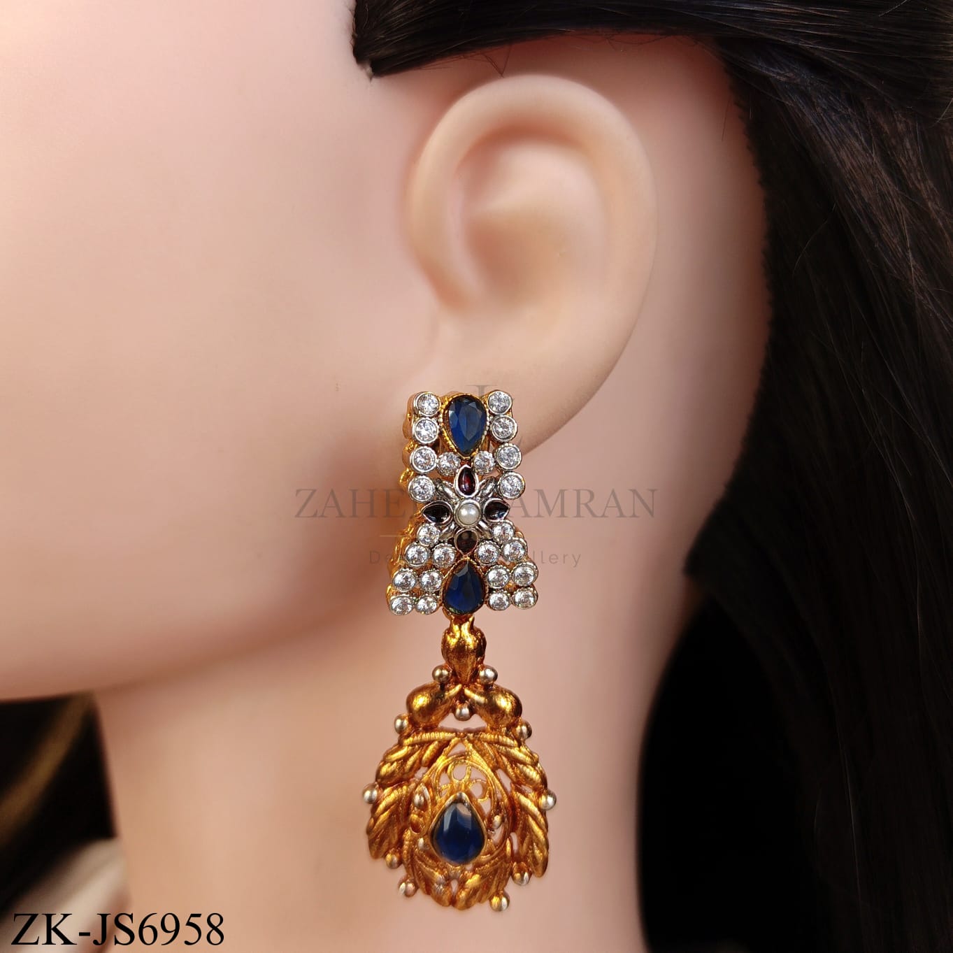 GOLD TONE FILIGREE SAPPHIRE MALA SET