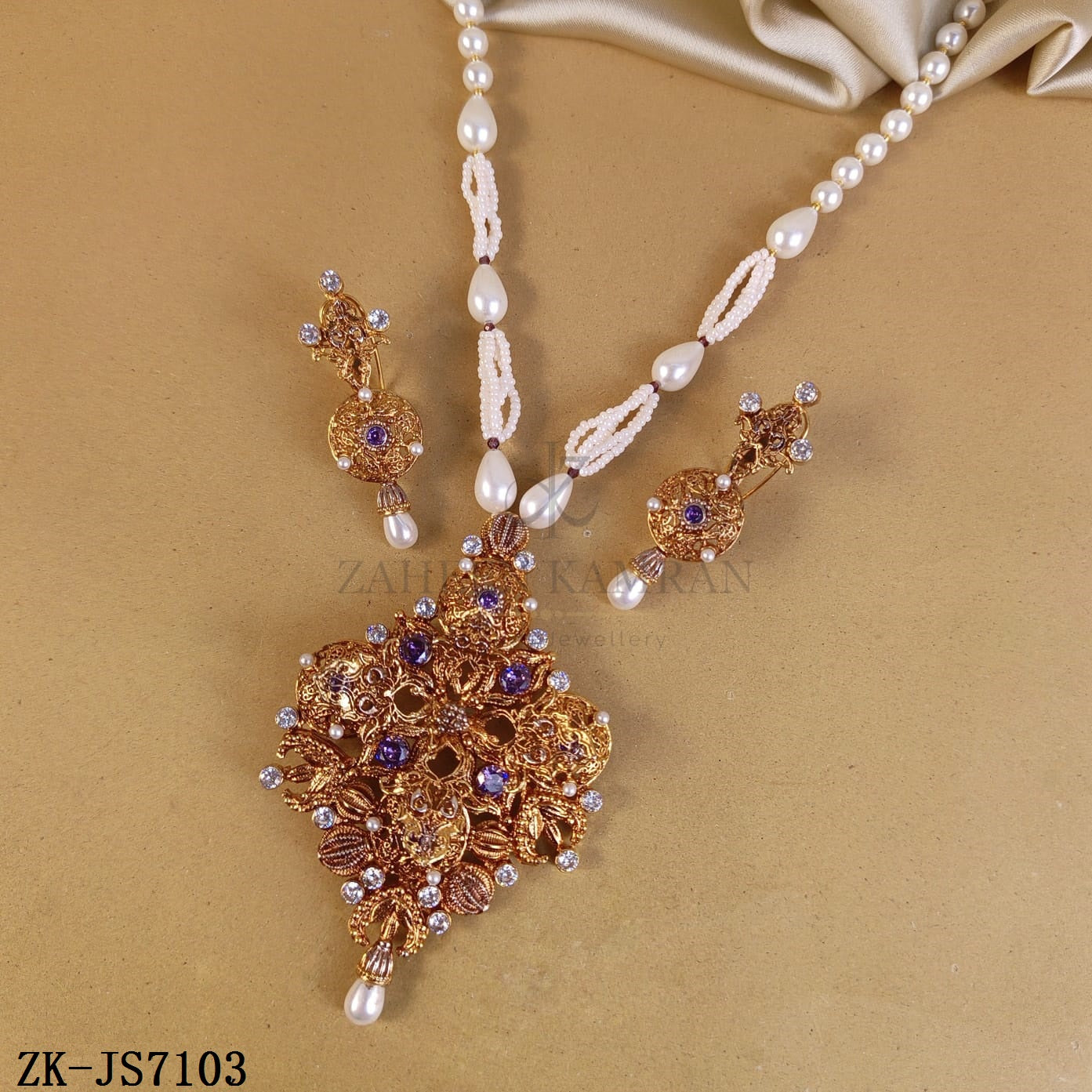 AMETHYST PEARLS SET