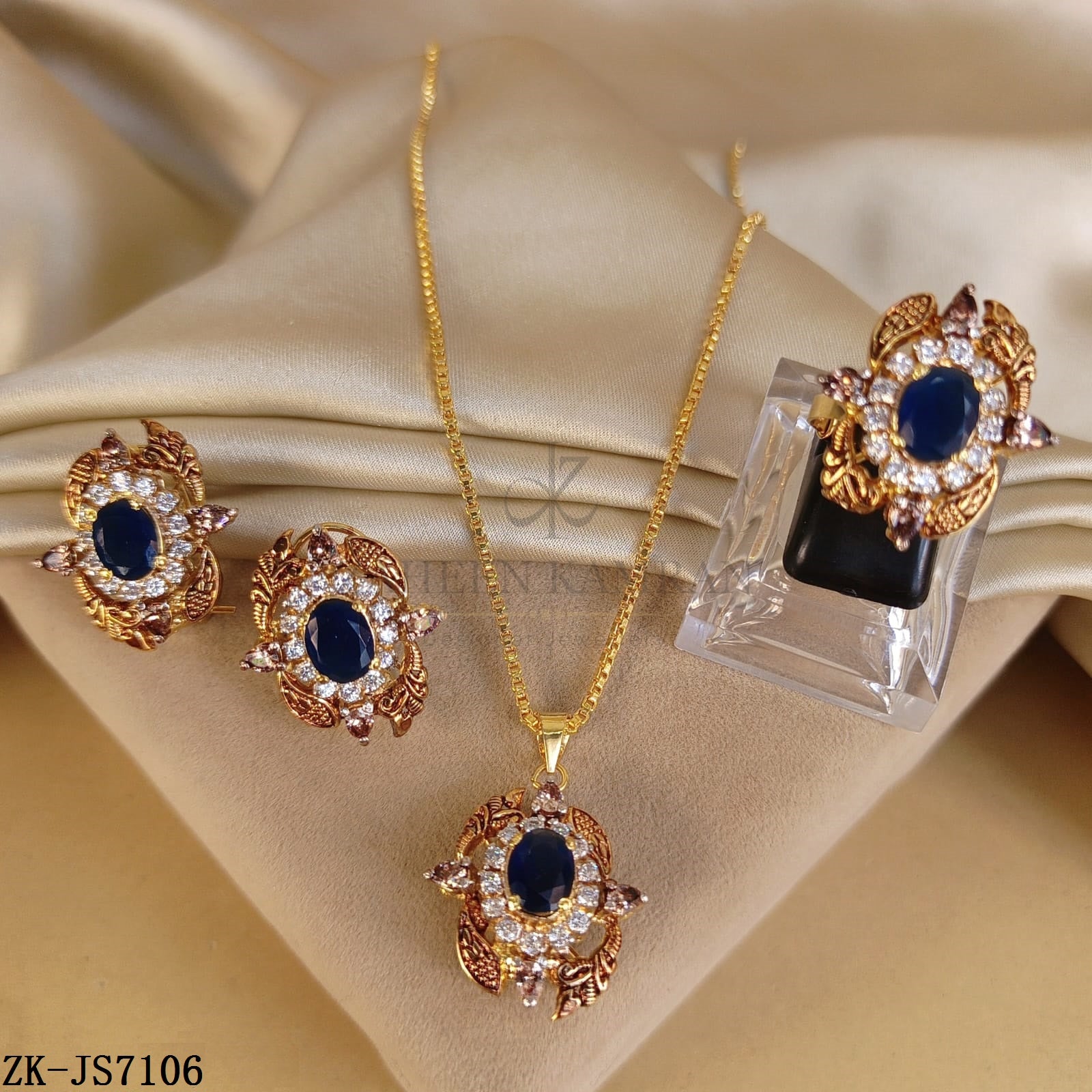 SAPPHIRE PENDANT SET
