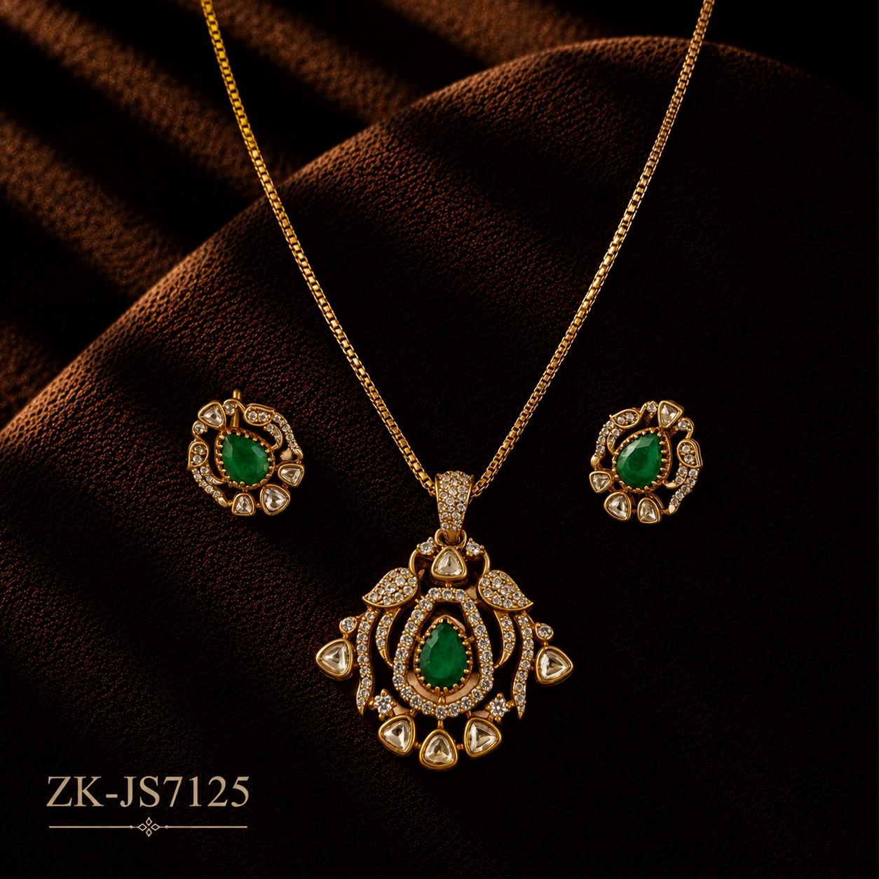 EMERALD ZIRCONIAN SET
