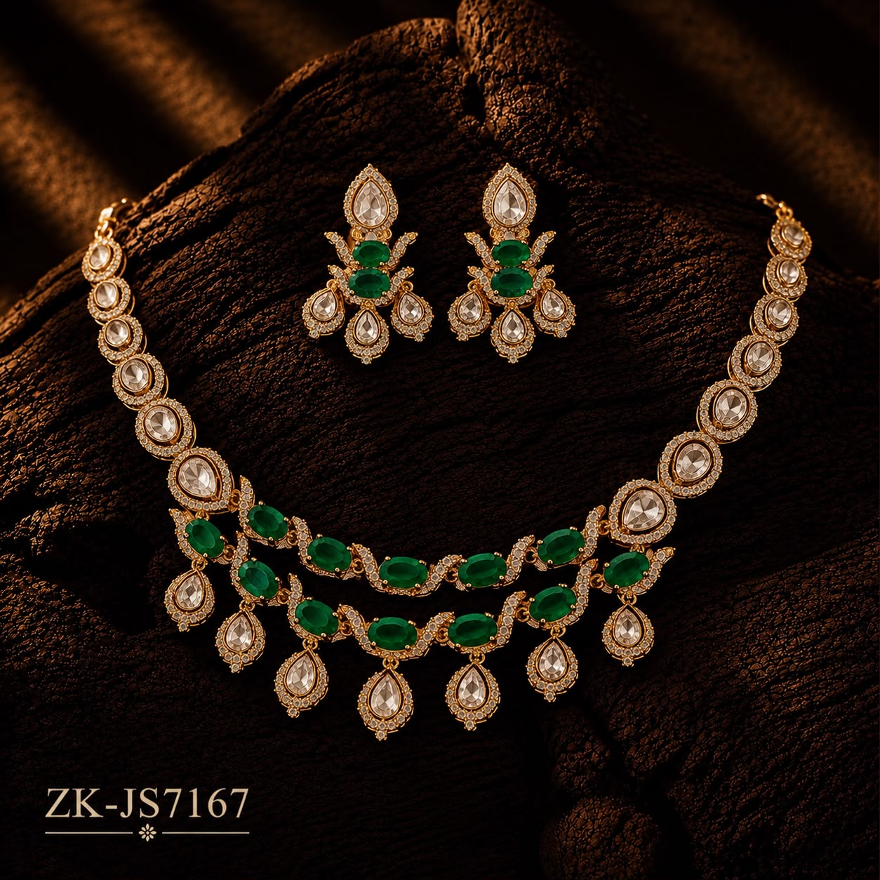 DUAL EMERALD SET
