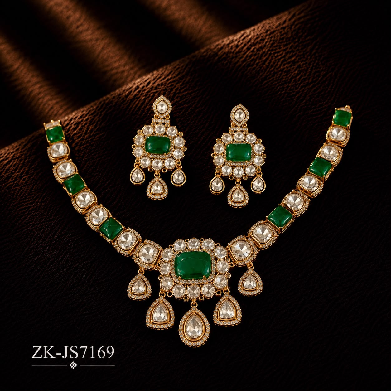 EMERALD SHEESH SET