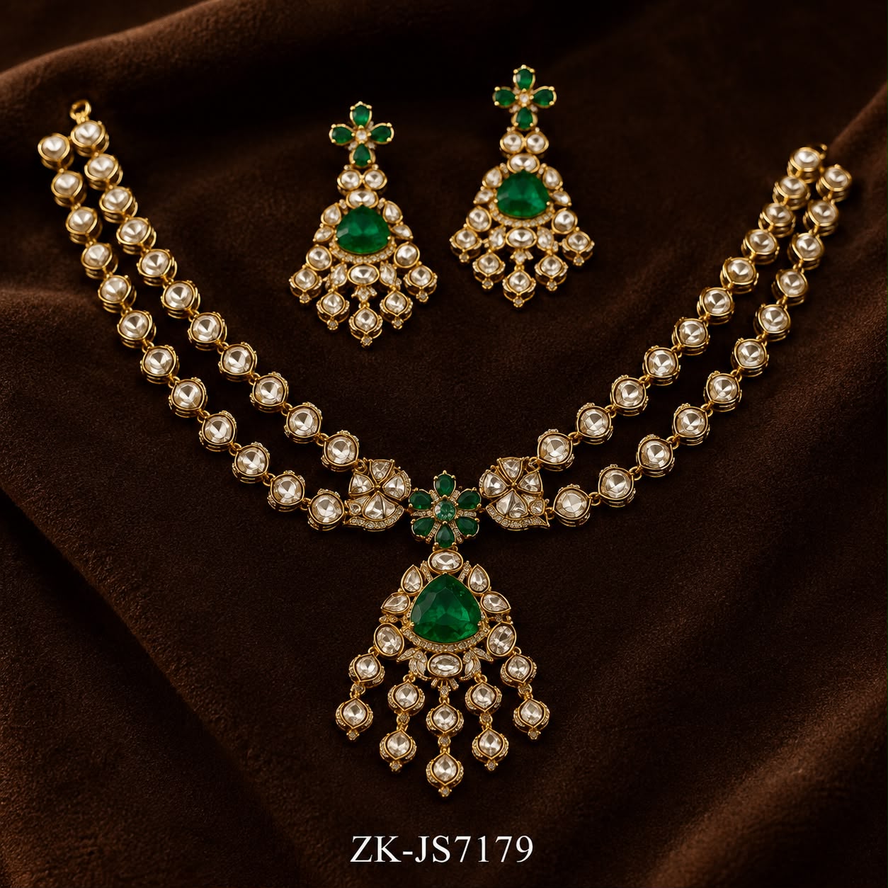 EMERALD KUNDAN SET