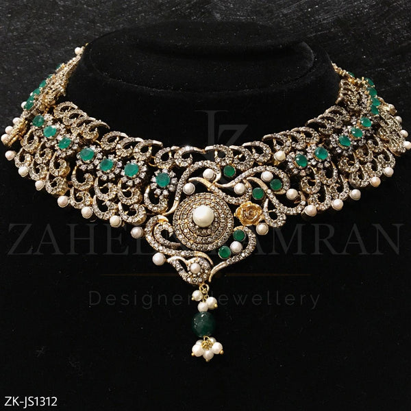 Emerald Pearl Necklace Set