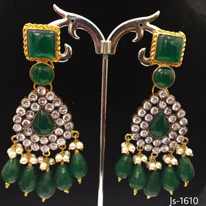 Emerald & Zircons Stone Necklace!