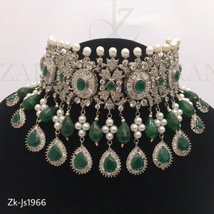 Fairytale Emerald Necklace Set