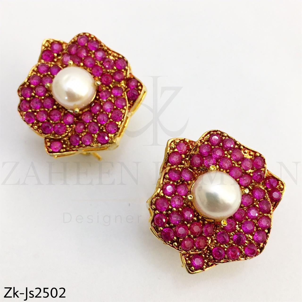 Floral broad choker set