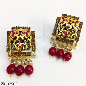 Traditional ari choker set