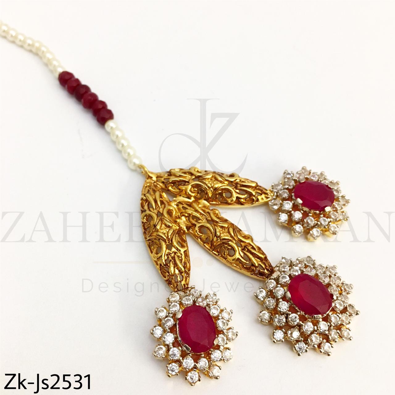 Gold ruby set