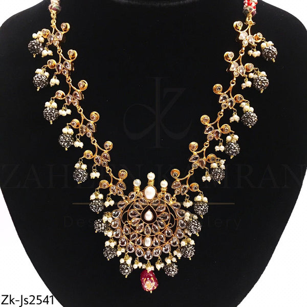 Hand made Kundan set