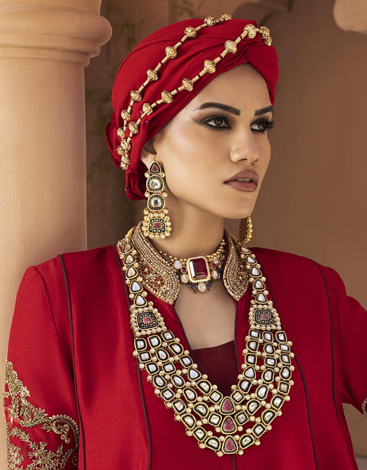 Glam bridal set.