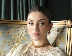 ANTIQUE SET