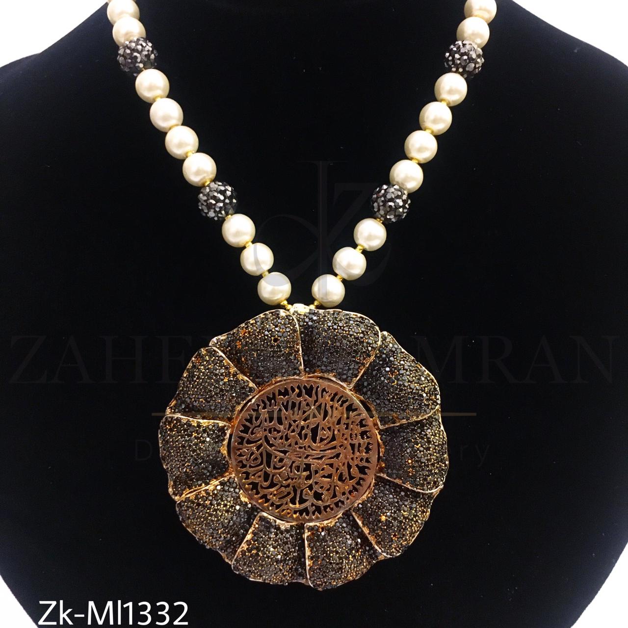 Calligraphy engraved pendant mala