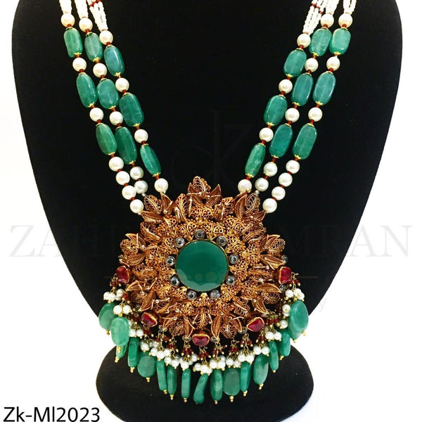 Emerald antique mala