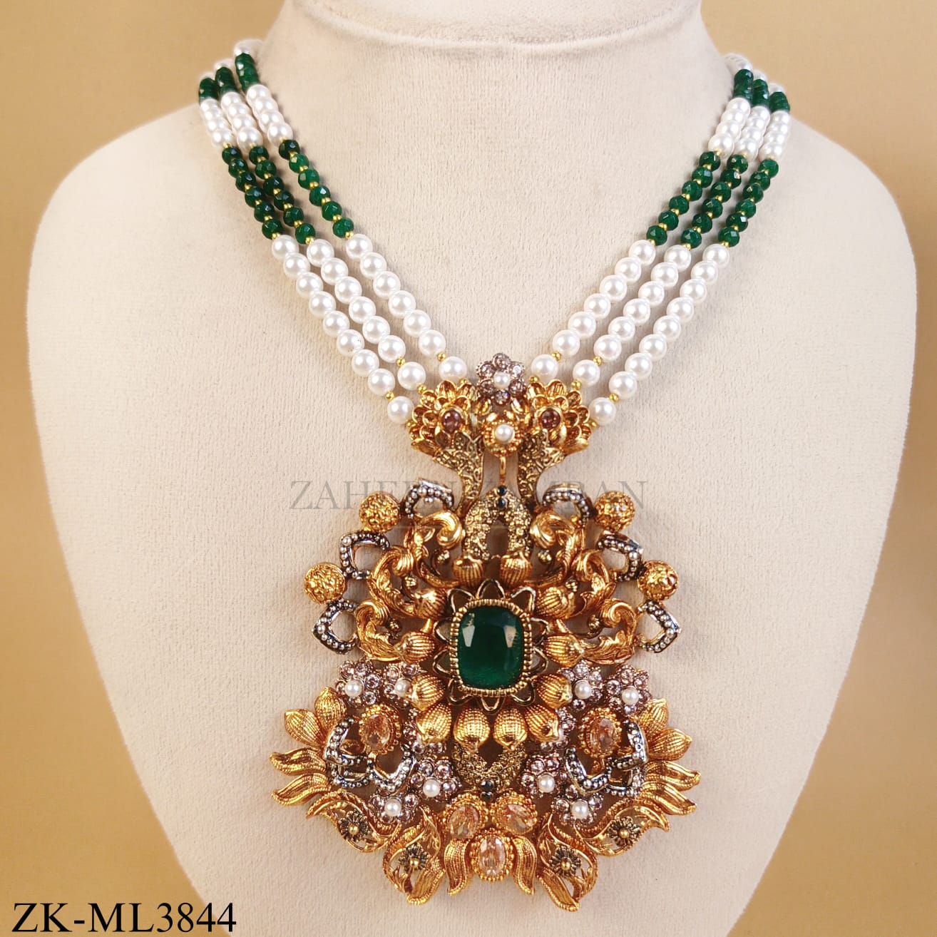 GOLD TONE EMERALD INTRICATE MALA