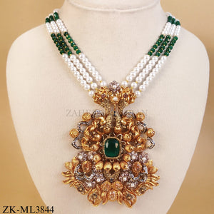 GOLD TONE EMERALD INTRICATE MALA