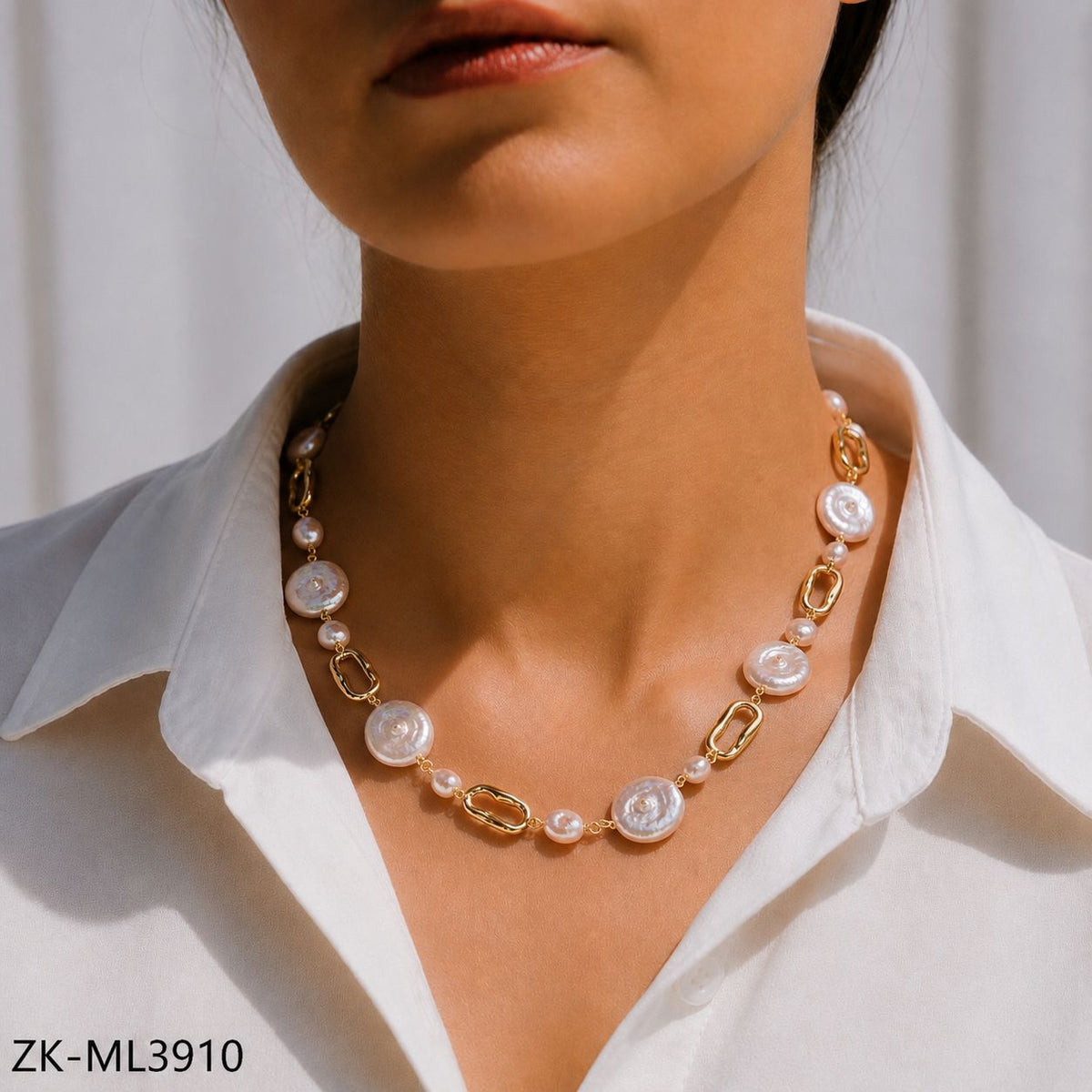 WHITE PEARLS MALA
