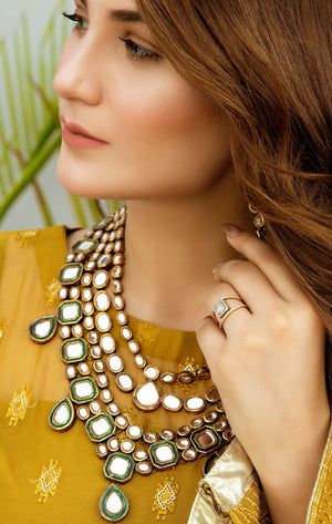 Swanky Kundan Mala