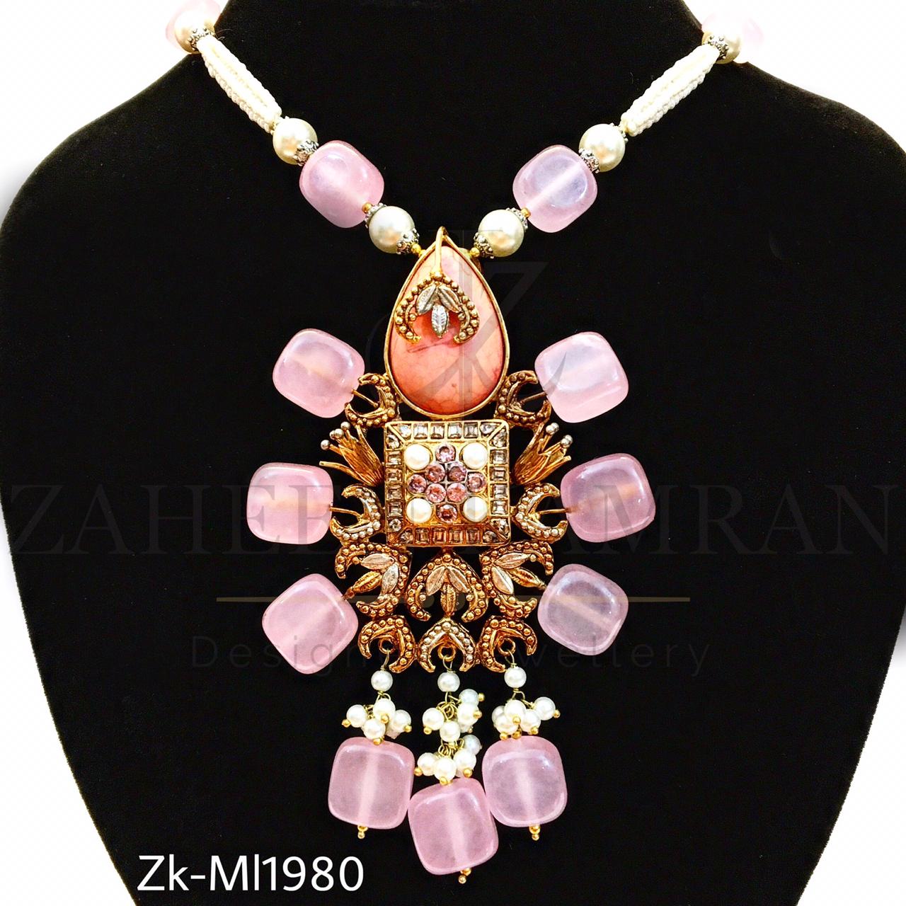 Intricate pendant mala