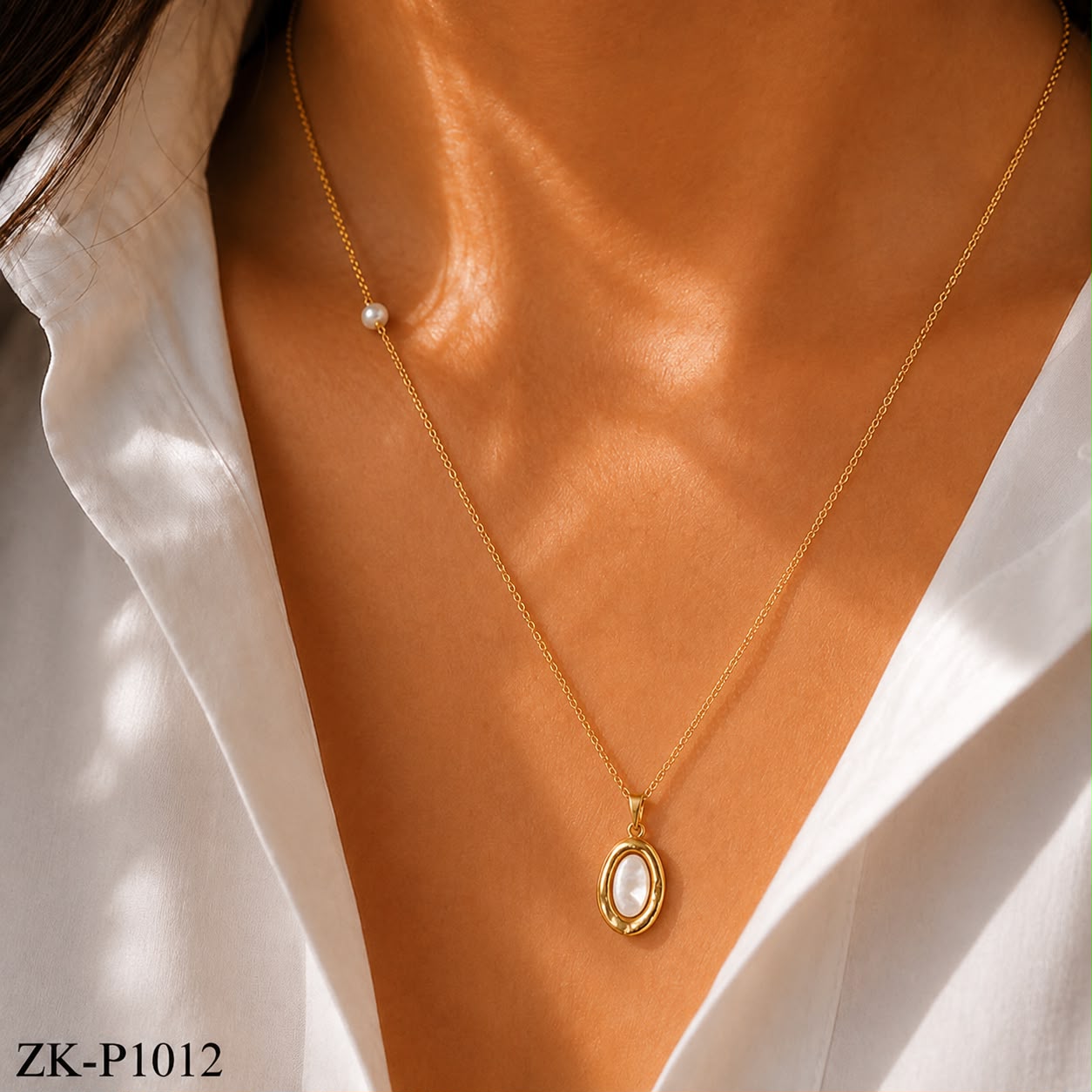 Wavy Shell Pendant