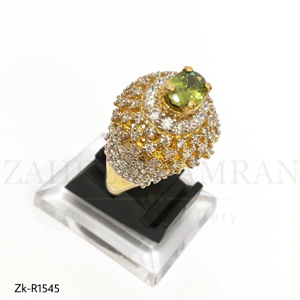 Gorgeous Silver Emerald Ring!