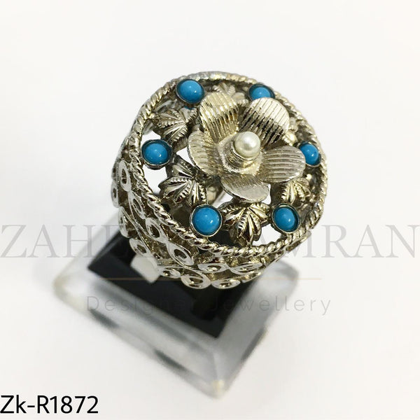 Statement feroza ring